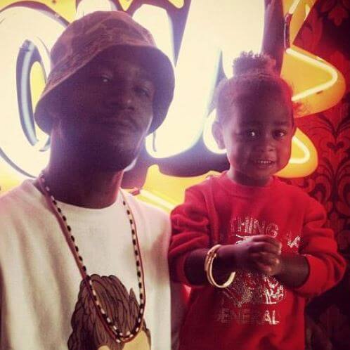 Little Vada Wamwene Mescudi with her father Kid Cudi.